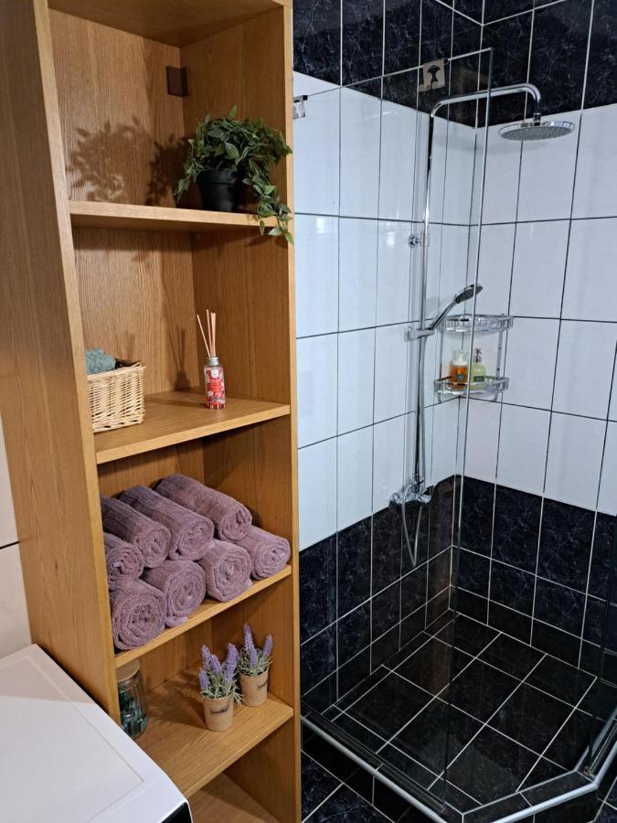 Billie'S Guest House Nea Iraklitsa Luaran gambar